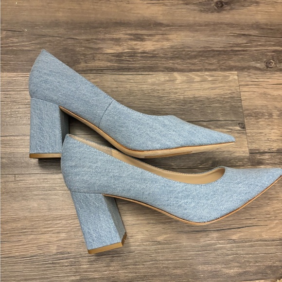 Marc Fisher Women's Blue Denim Heels 8.5 - Picture 7 of 7